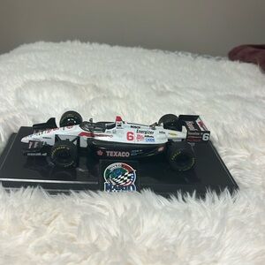 Mario Andretti #6 Texaco car collectible bank